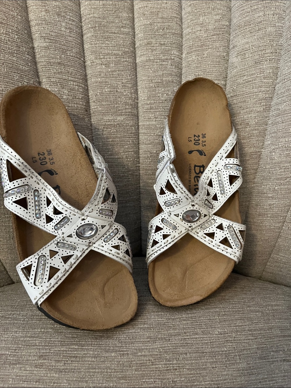 Beige White Cutout Cross-Strap Women's Slide Sandals with Jewel Accent